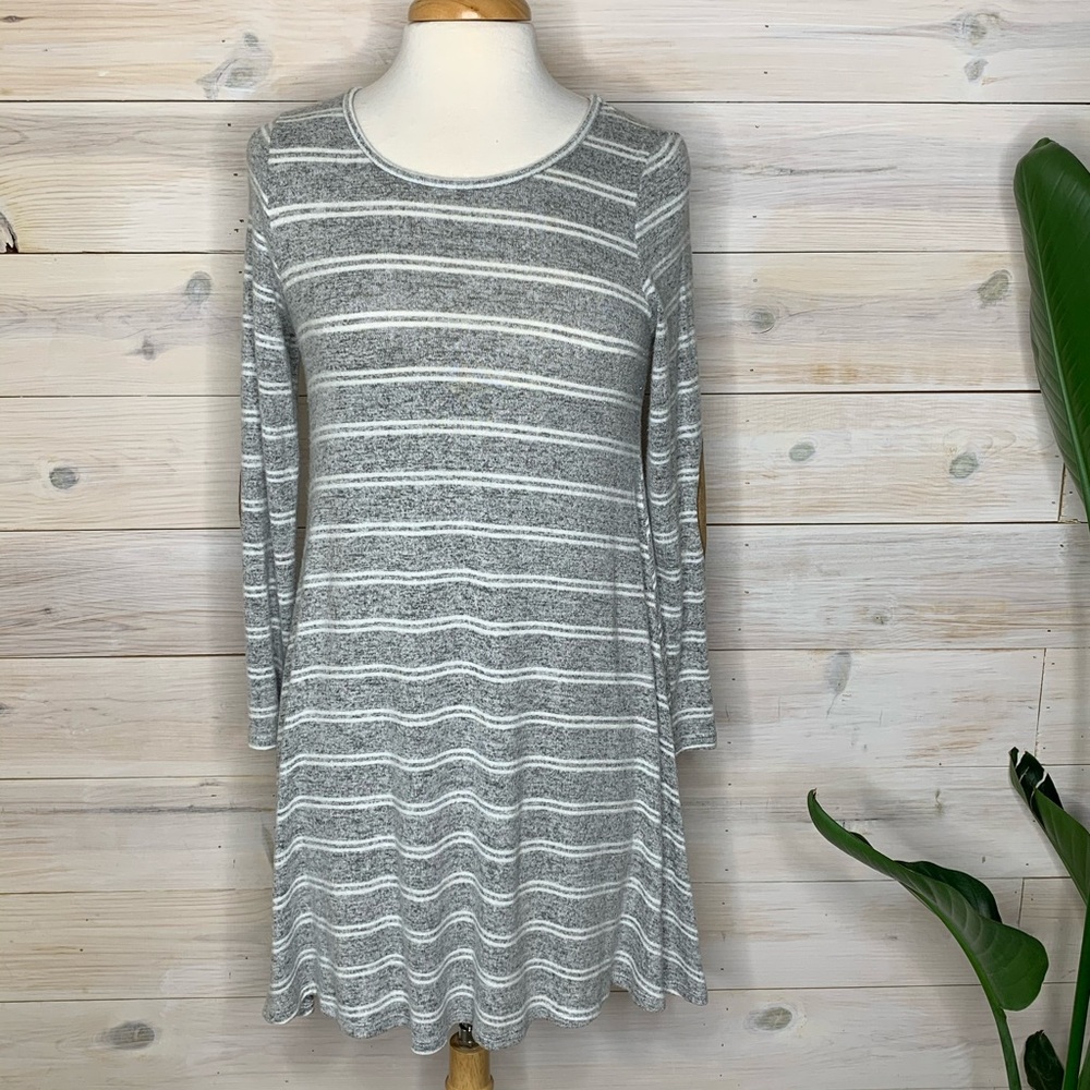 GS - Grey and White Striped Long Sleeve Tunic with Elbow Patches Super Soft